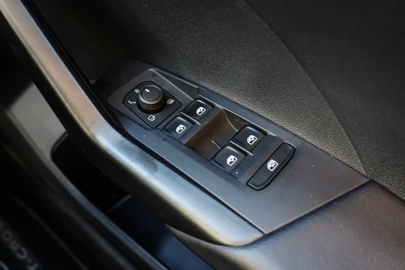 2022 Volkswagen T-Cross Gallery Image 22