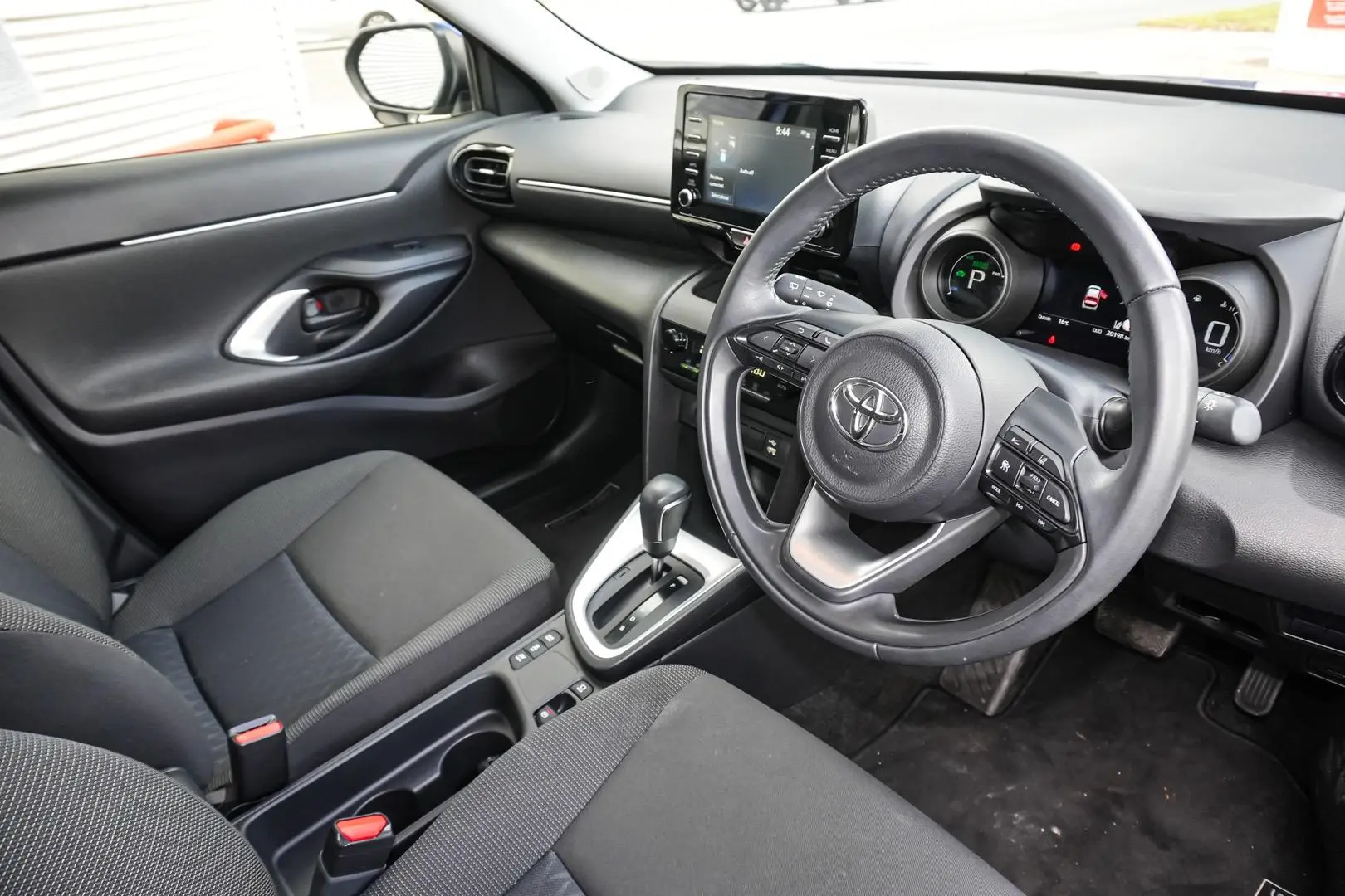 2021 Toyota Yaris Cross Gallery Image 7