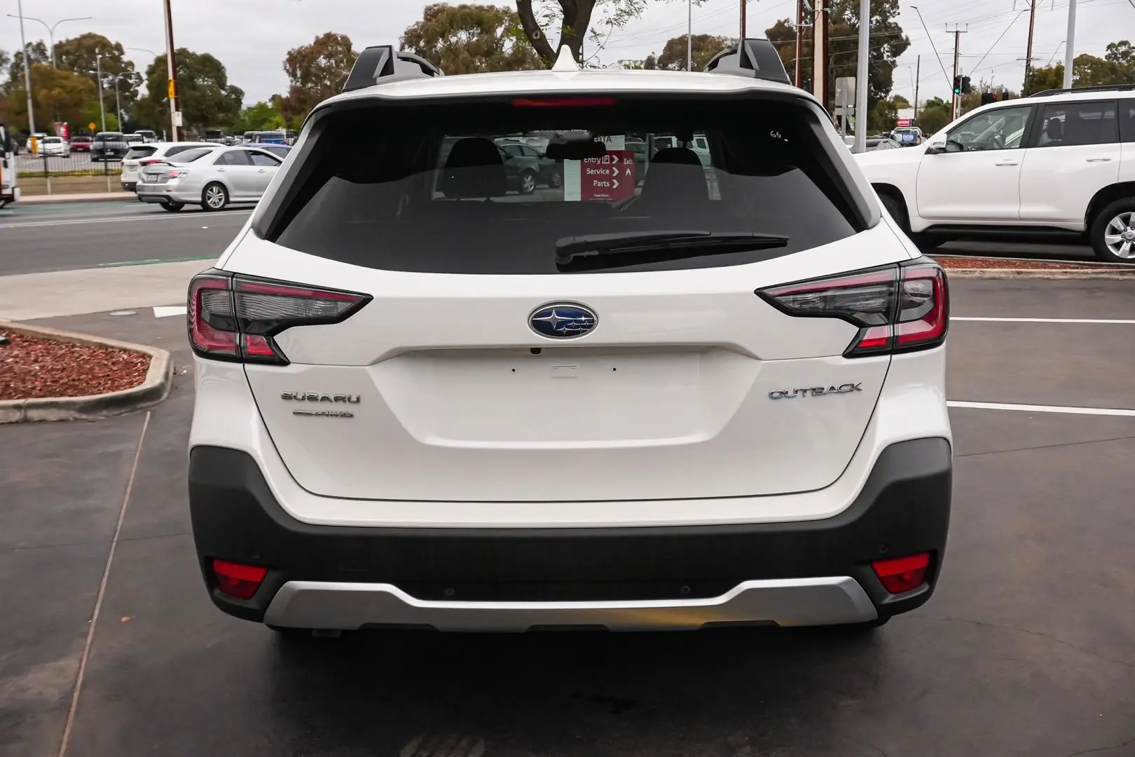2023 Subaru Outback Gallery Image 5