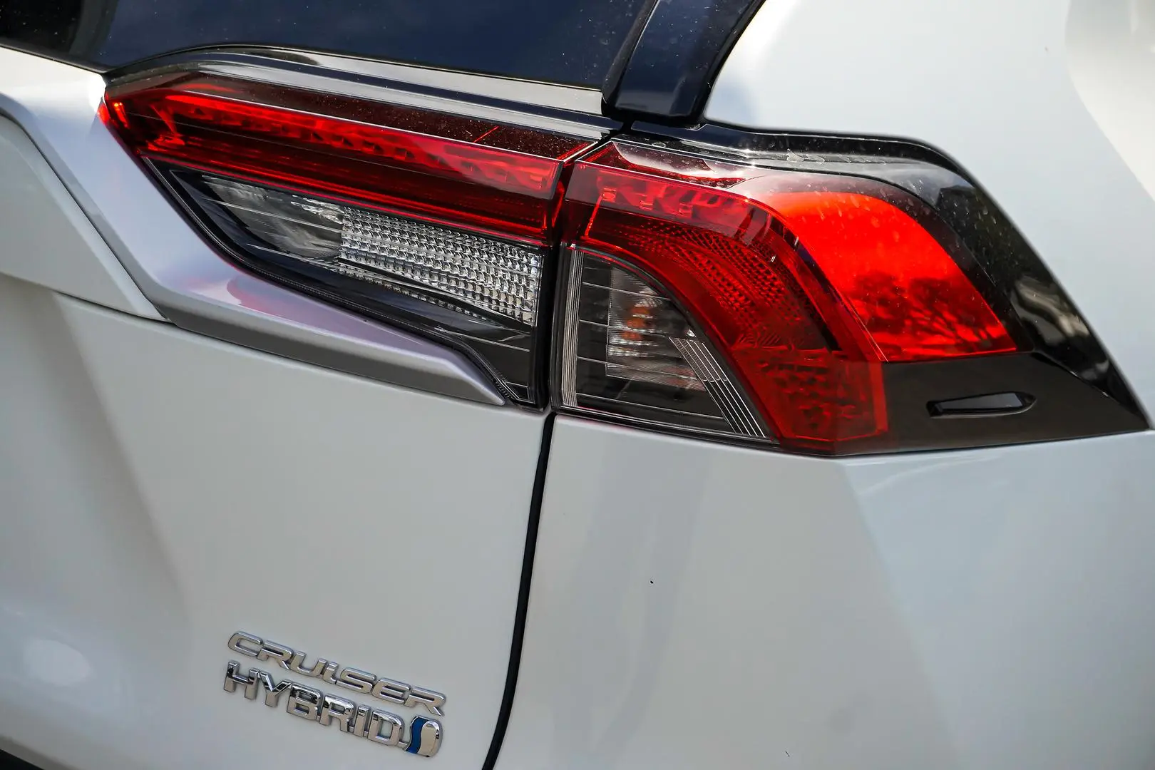 2021 Toyota RAV4 Gallery Image 13