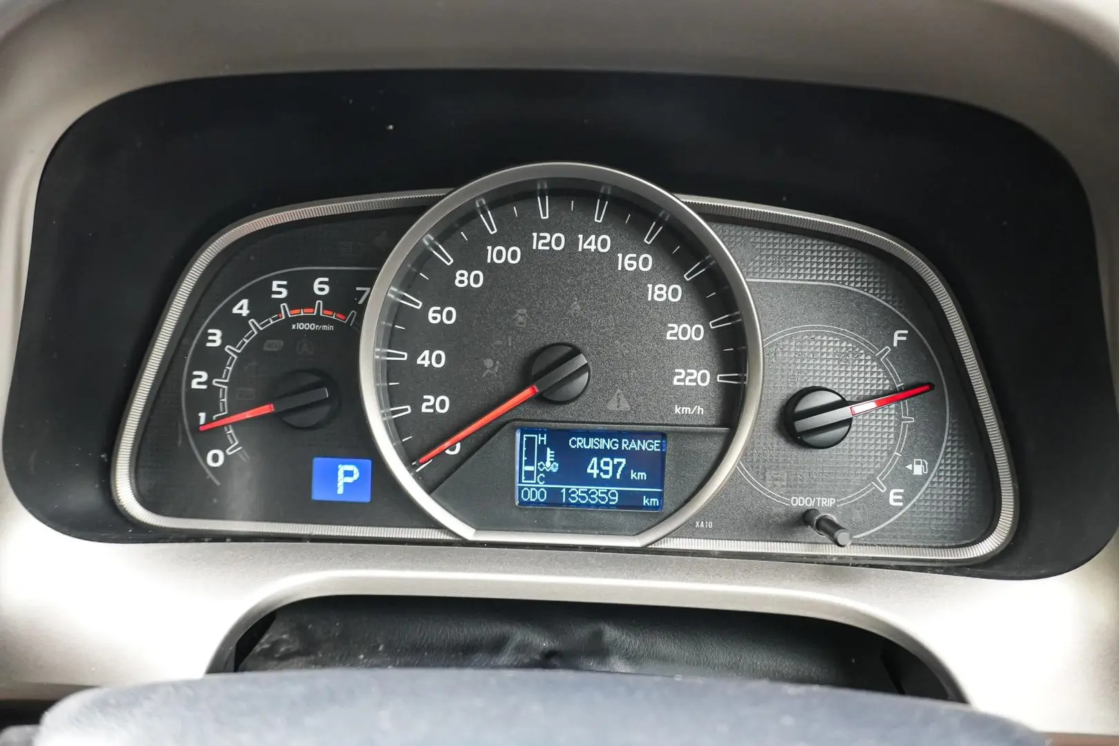 2013 Toyota RAV4 Gallery Image 17