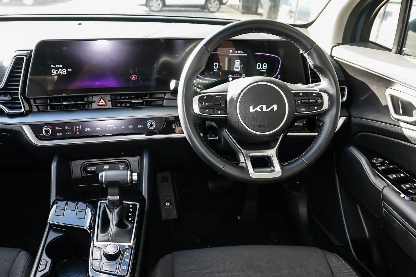 2023 Kia Sportage Gallery Image 8