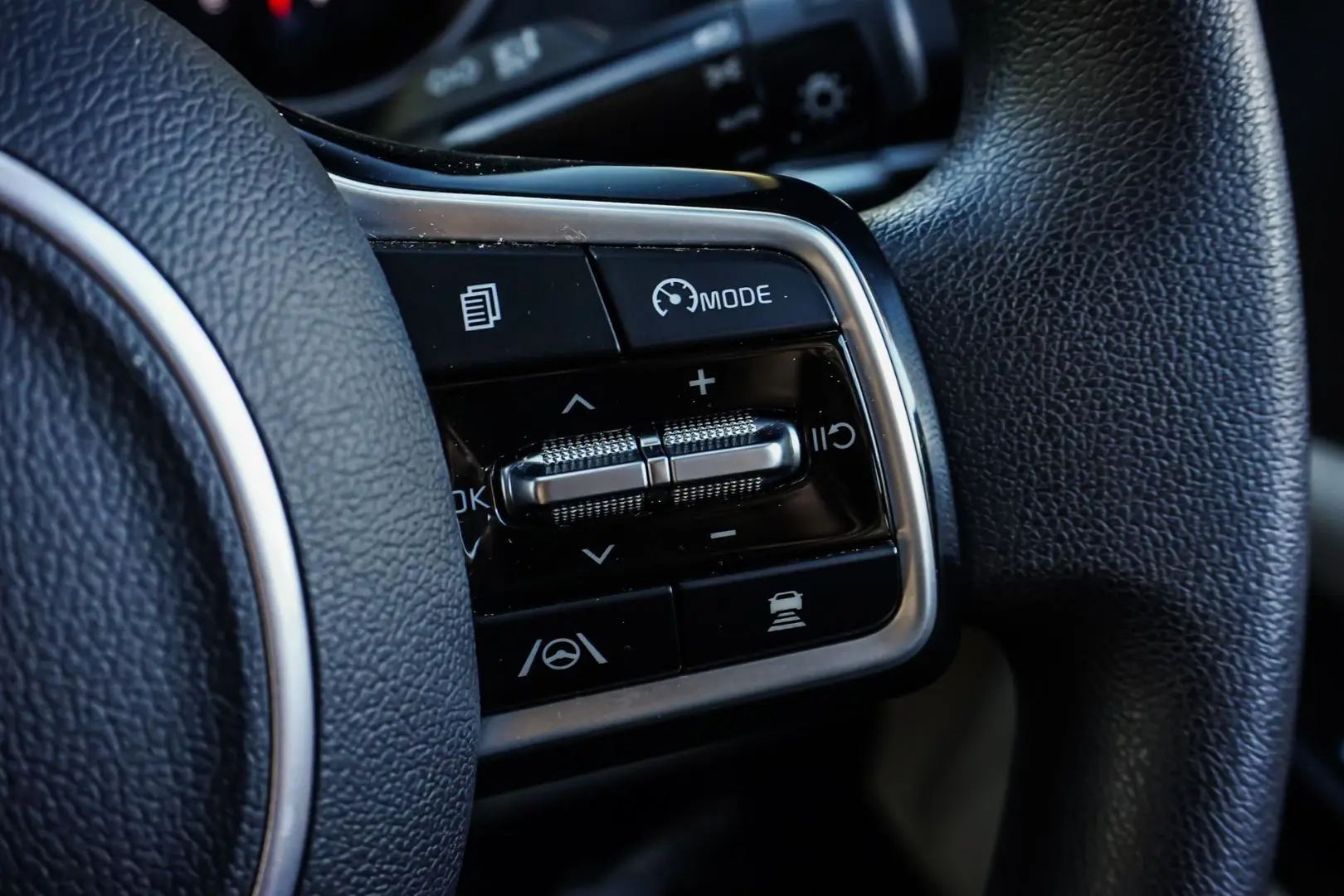 2022 Kia Carnival Gallery Image 25