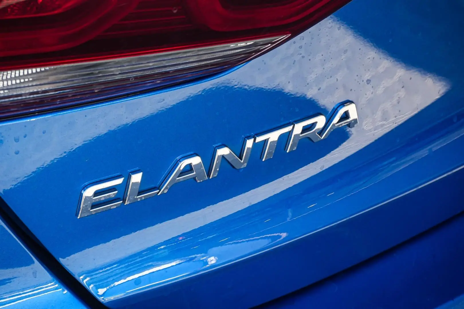 2016 Hyundai Elantra Gallery Image 9