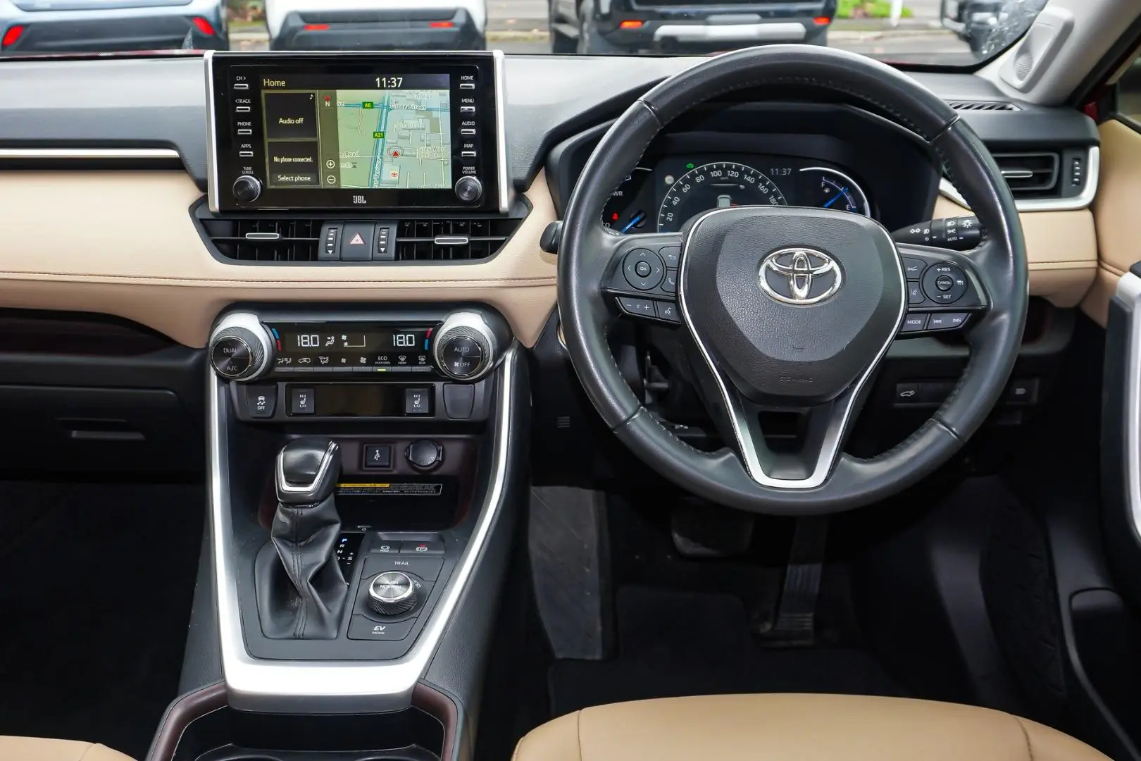 2021 Toyota RAV4 Gallery Image 9