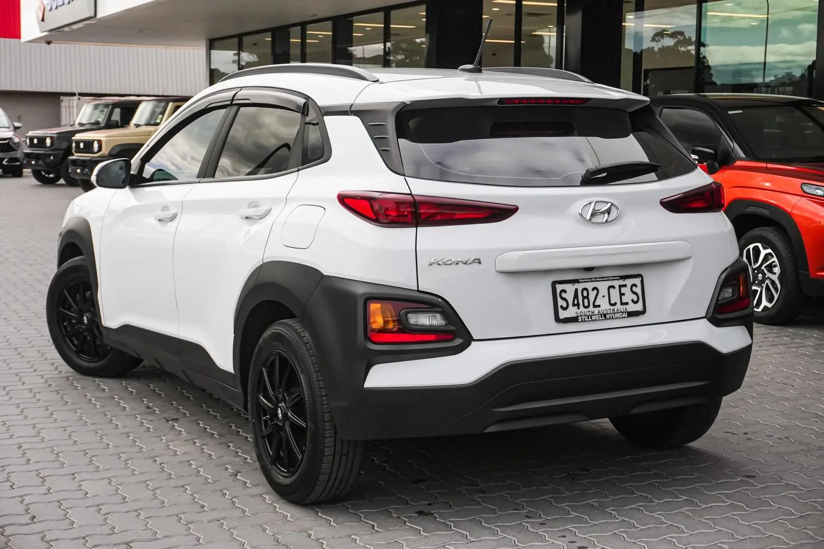 2019 Hyundai Kona Gallery Image 3