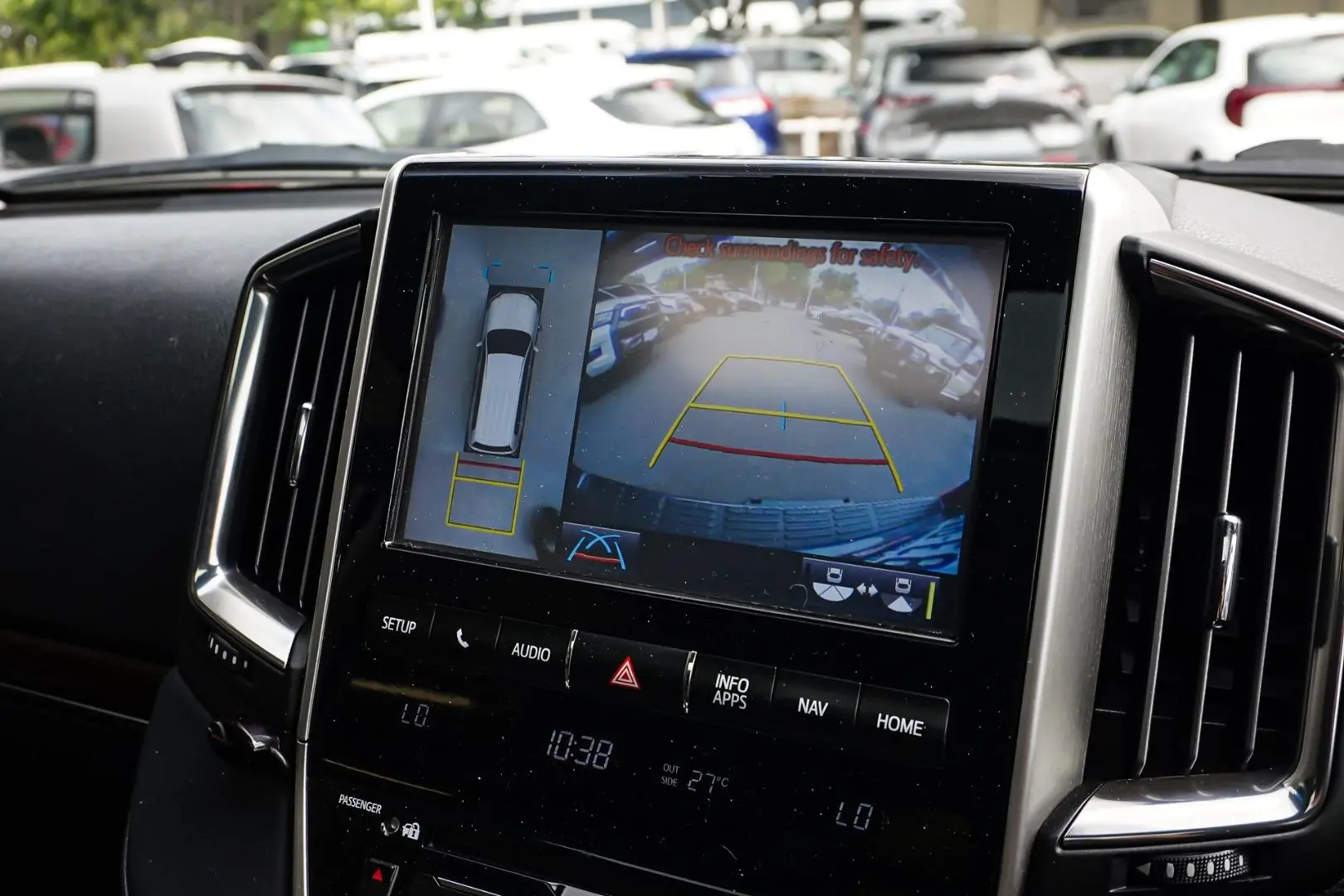 2018 Toyota Landcruiser Gallery Image 27