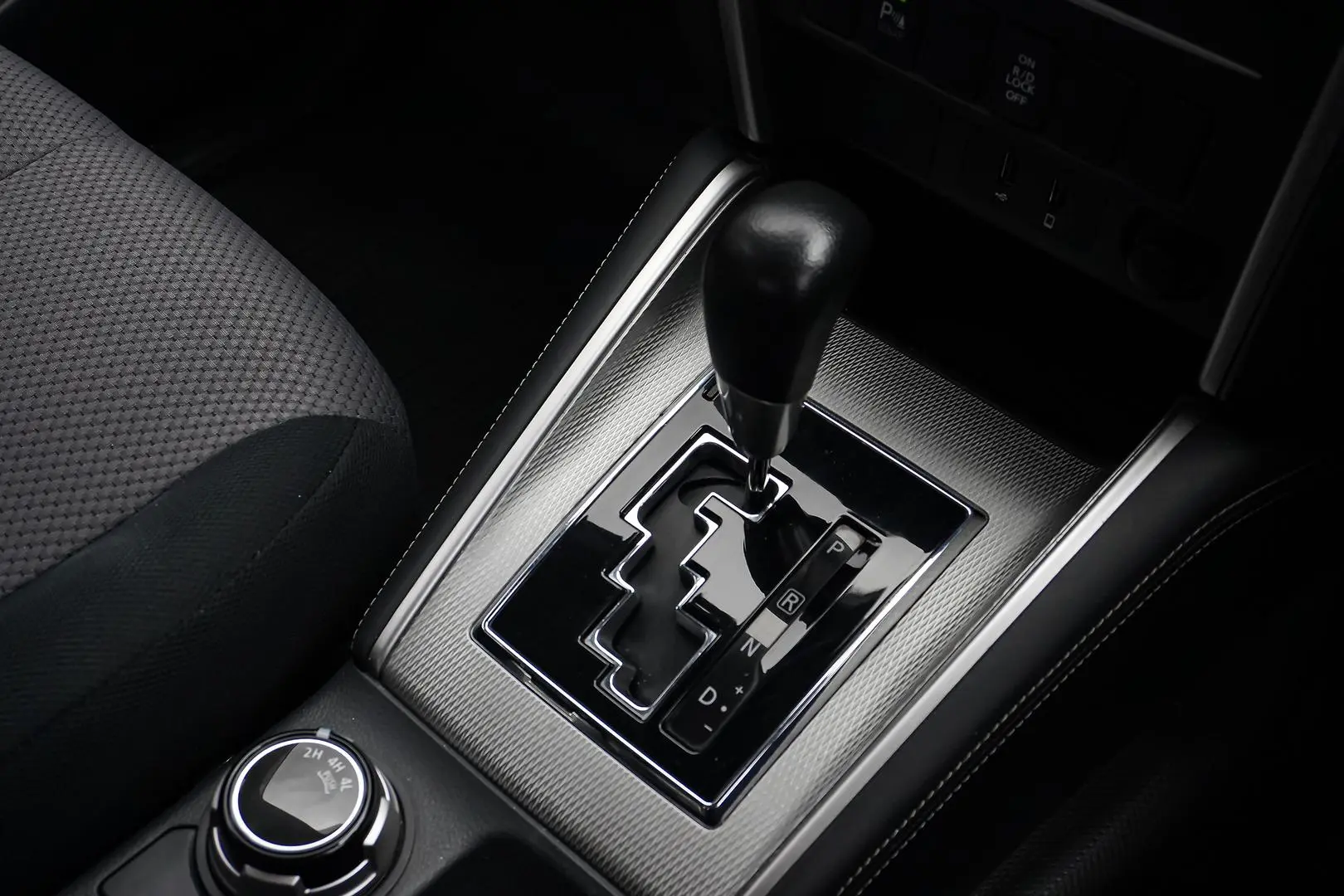 2023 Mitsubishi Triton Gallery Image 20