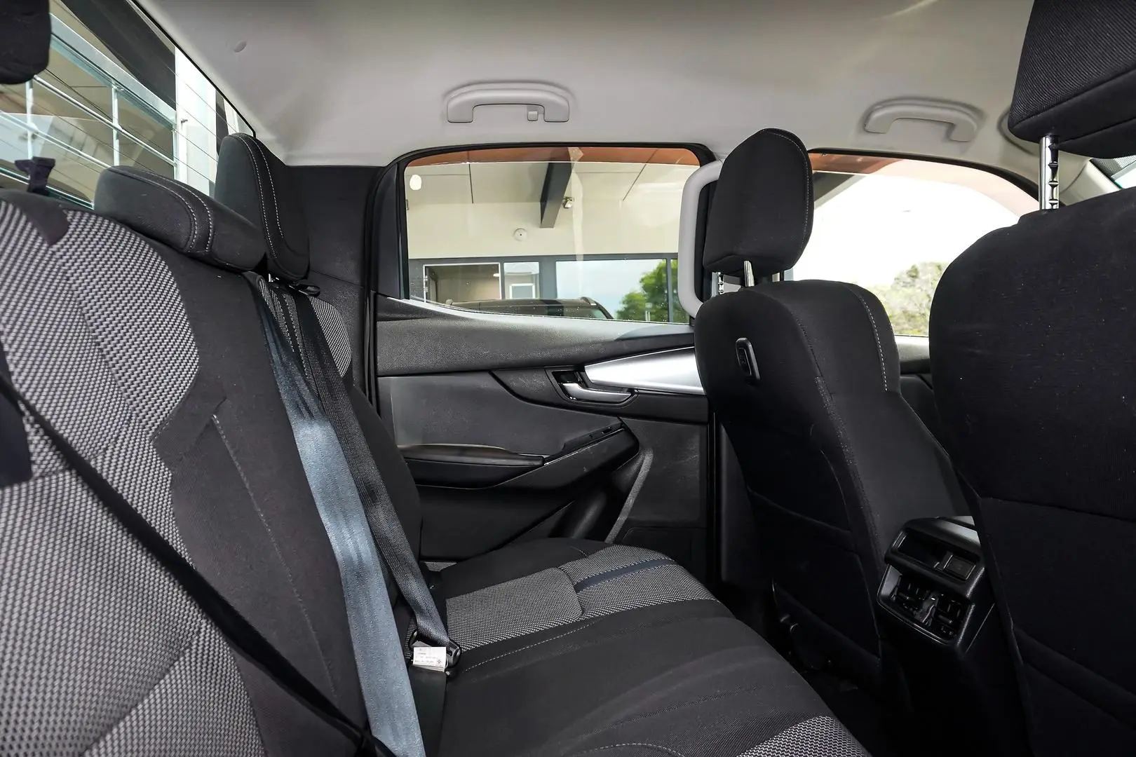 2020 Mazda BT-50 Gallery Image 7