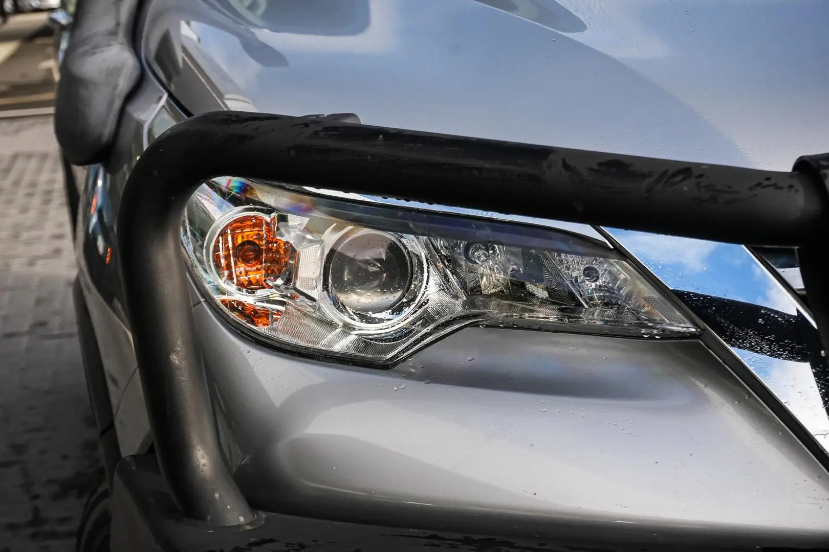 2017 Toyota Fortuner Gallery Image 12