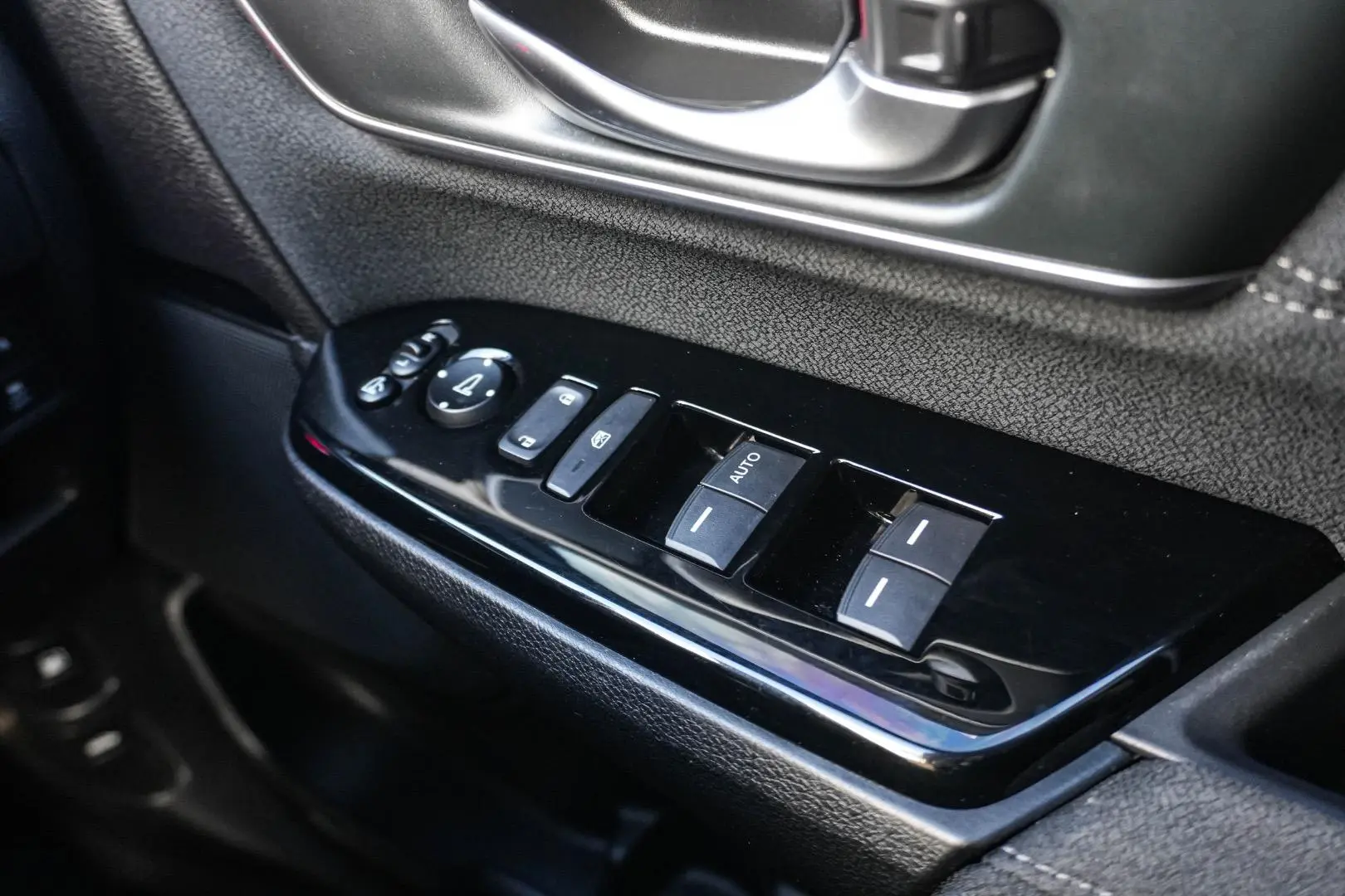 2018 Honda CR-V Gallery Image 18