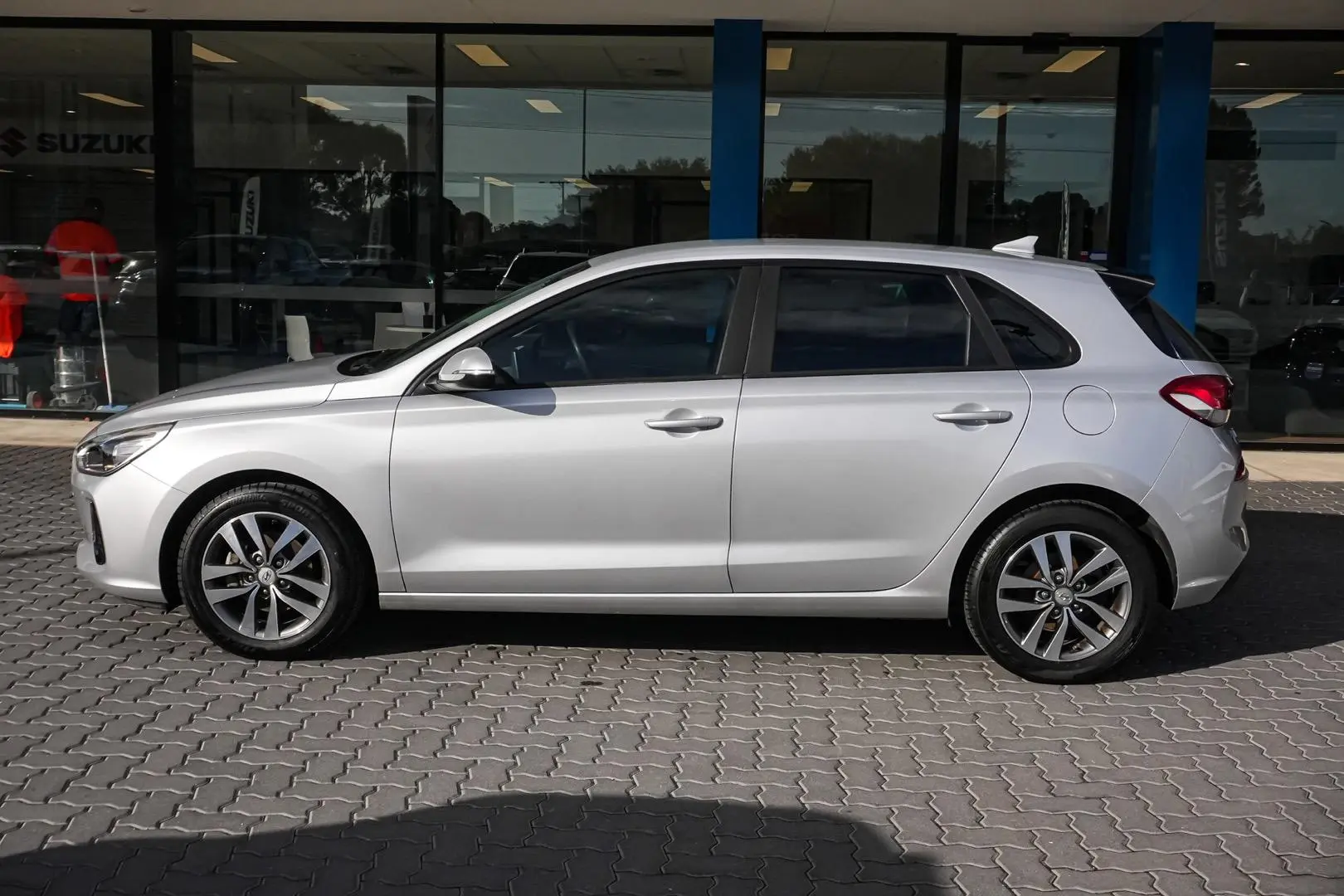 2017 Hyundai i30 Gallery Image 4