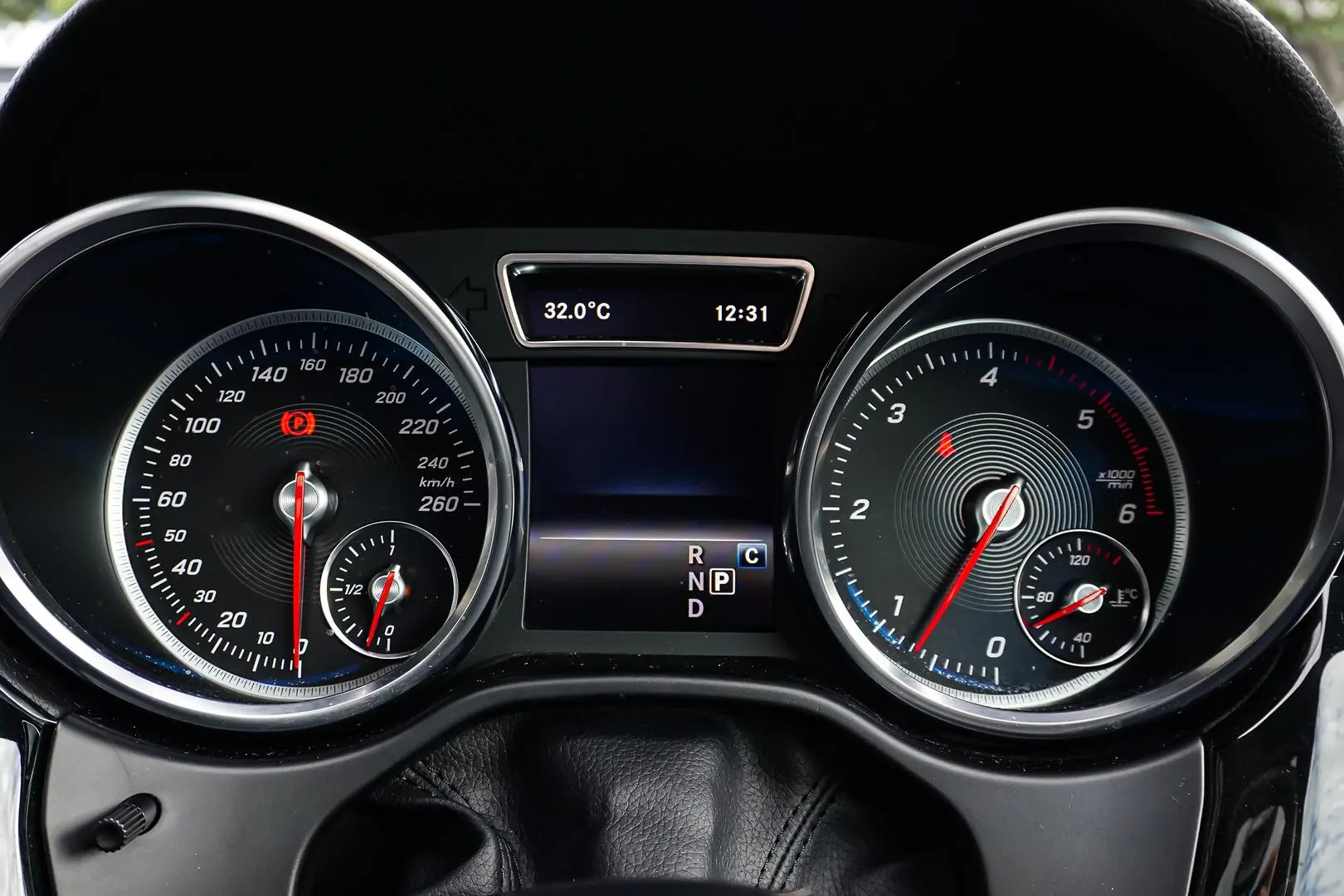 2017 Mercedes-Benz GLE-Class Gallery Image 17