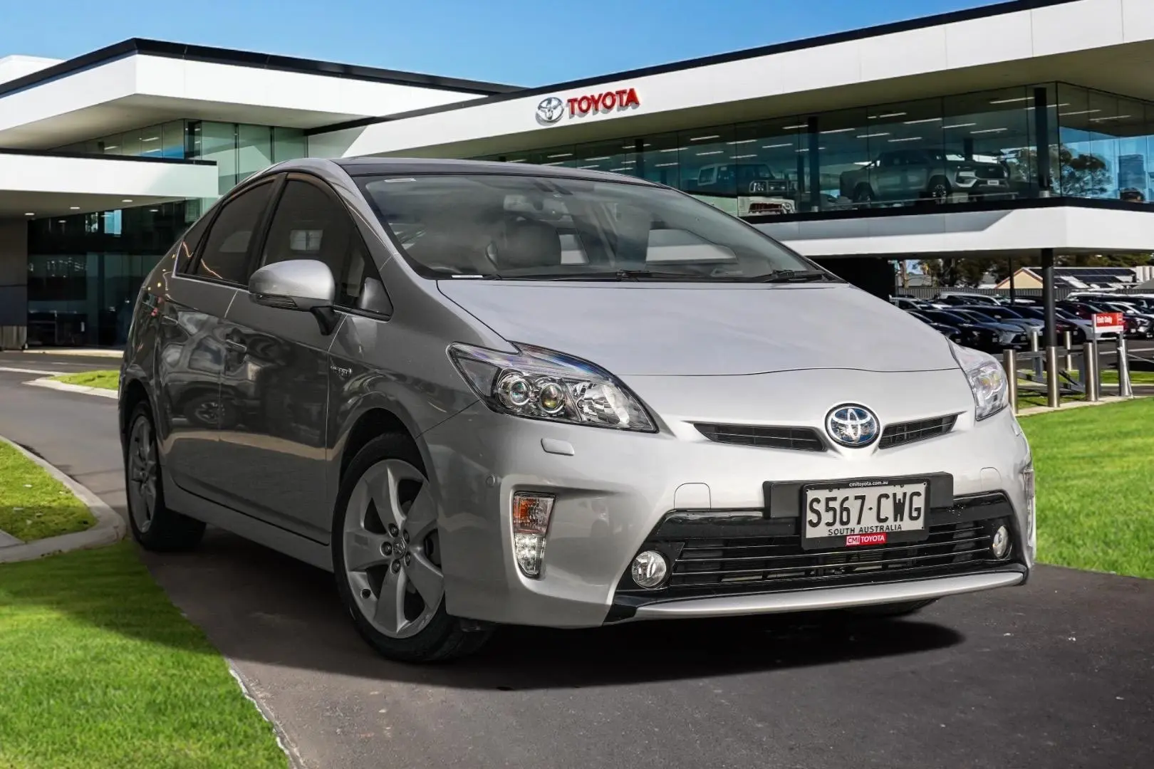 2014 Toyota Prius Image