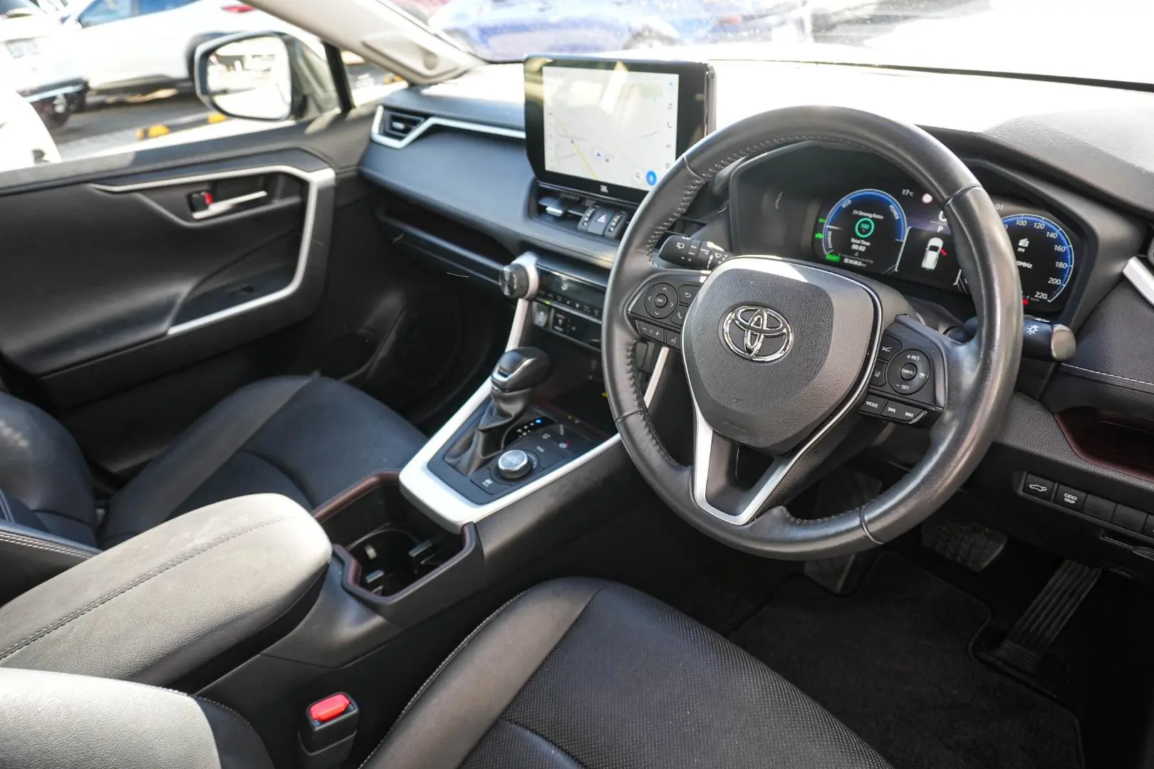 2023 Toyota RAV4 Gallery Image 7