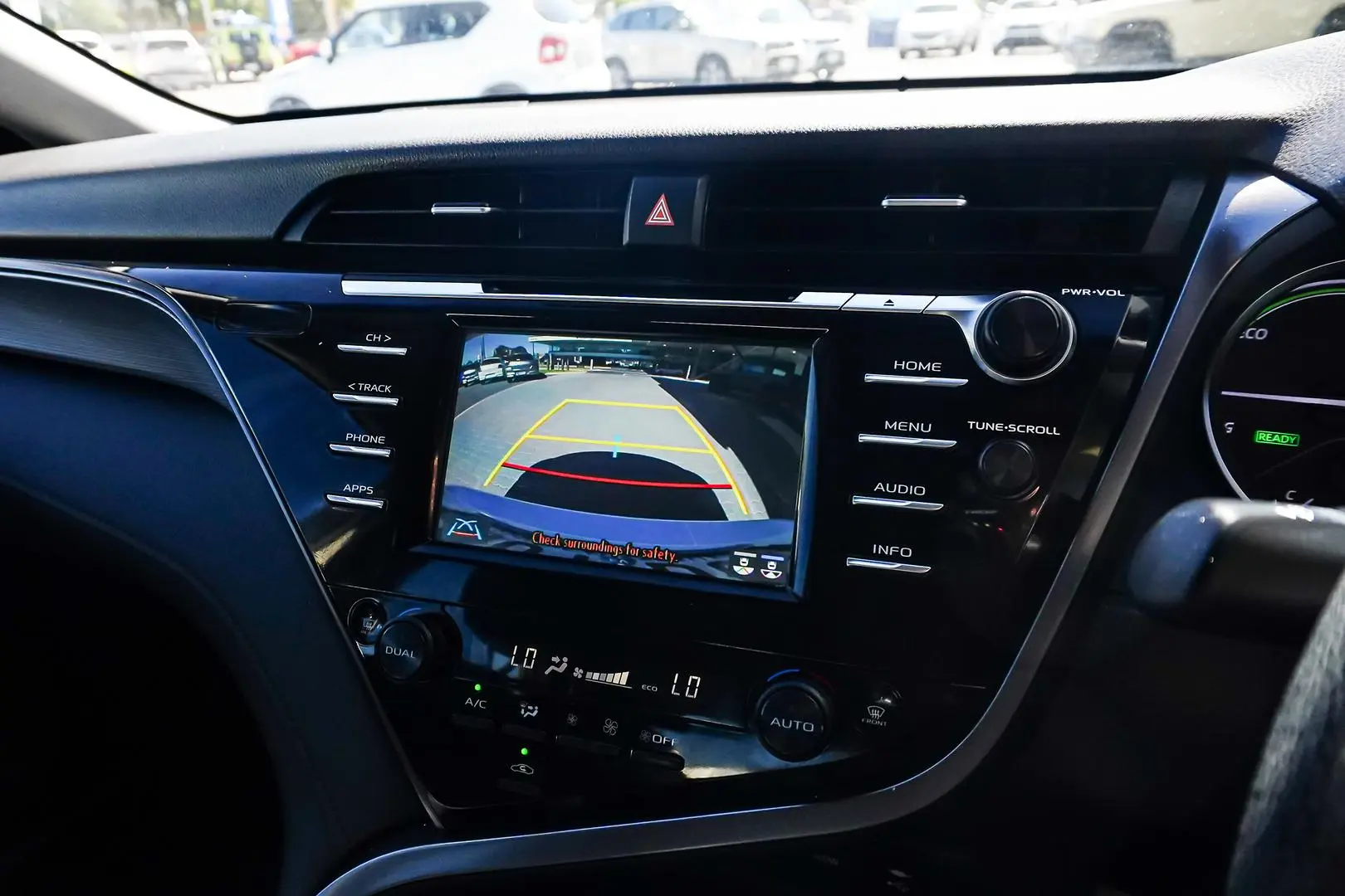 2020 Toyota Camry Gallery Image 22