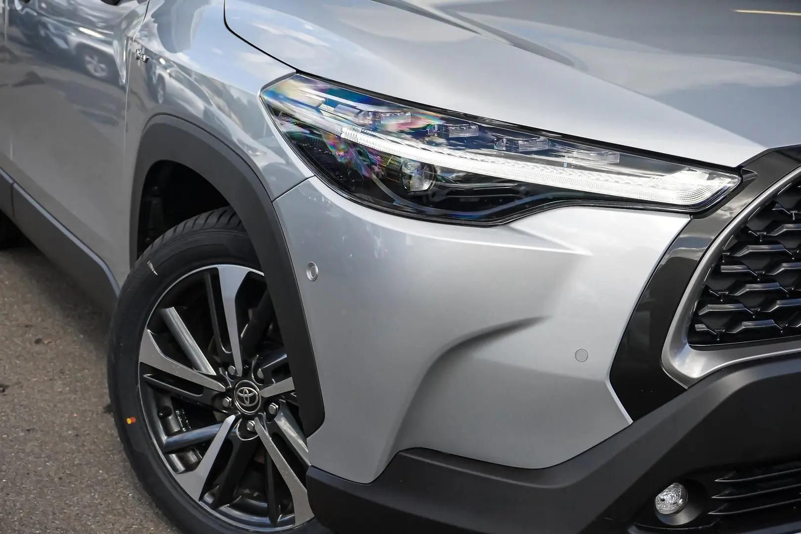 2025 Toyota Corolla Cross Gallery Image 12