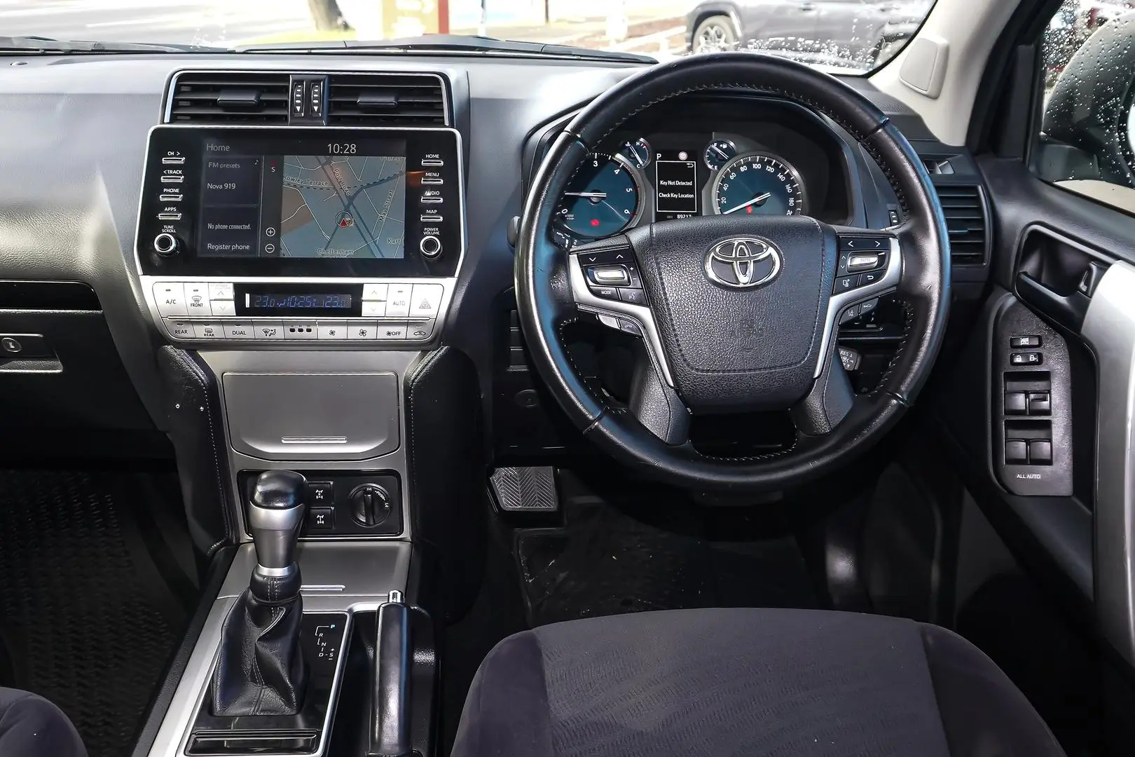 2021 Toyota Landcruiser Prado Gallery Image 8