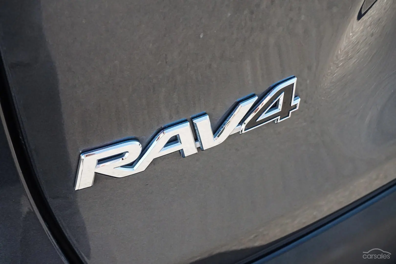 2019 Toyota RAV4 Image 16