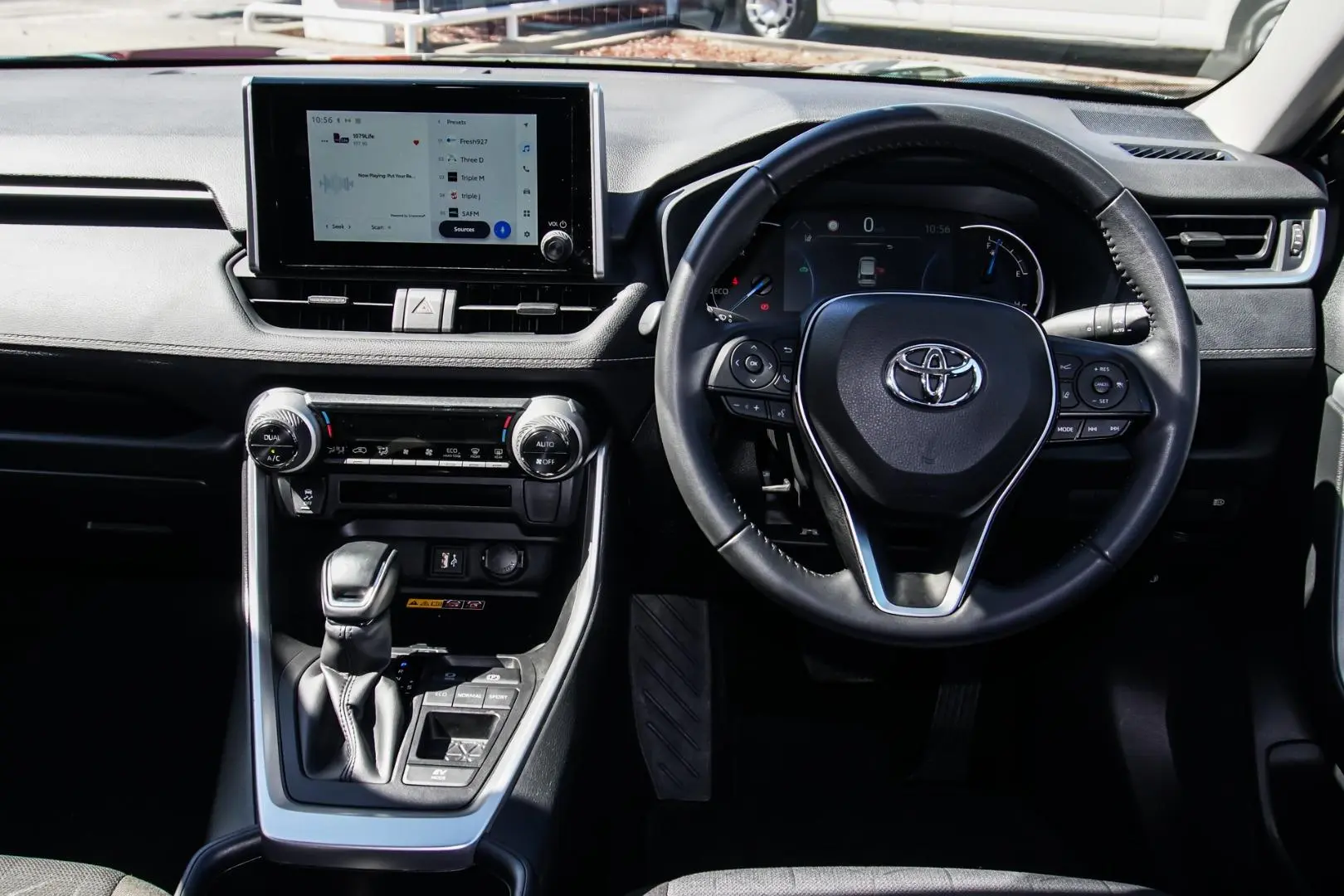 2024 Toyota Rav4 Gallery Image 8