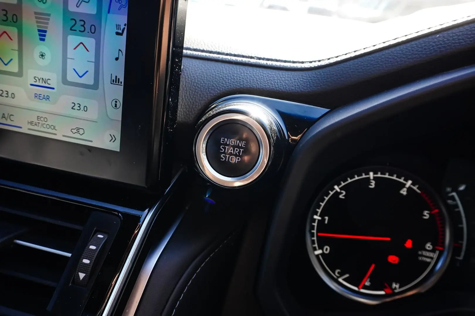 2022 Toyota Landcruiser Gallery Image 24