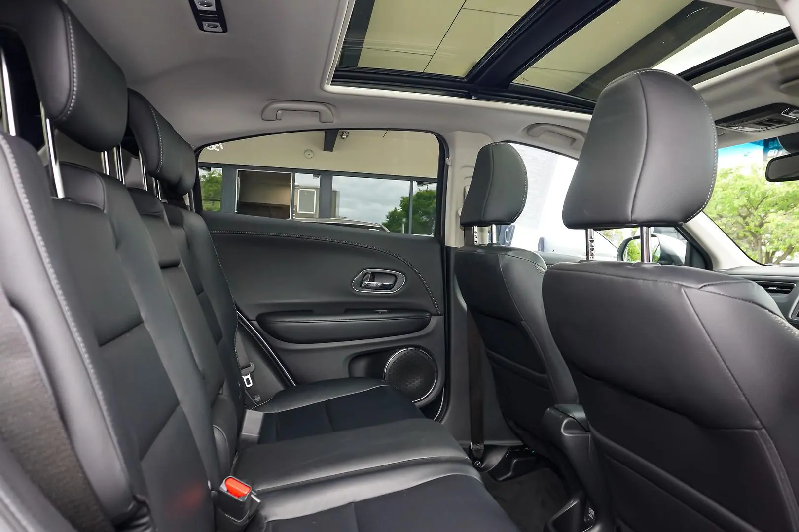 2018 Honda HR-V Gallery Image 7