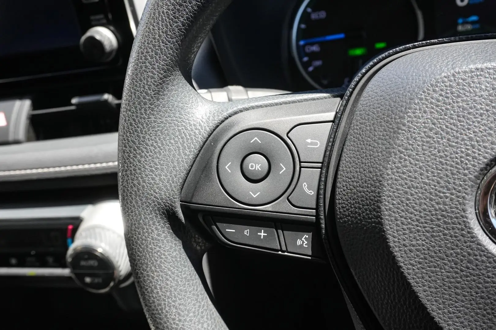 2019 Toyota RAV4 Gallery Image 20