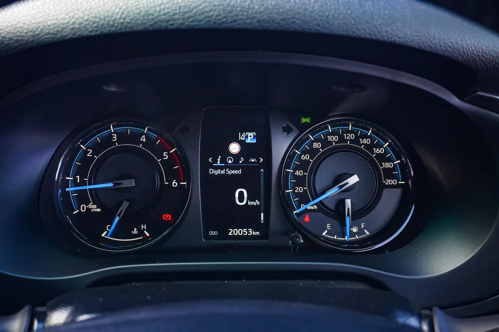 2024 Toyota Hilux Gallery Image 16