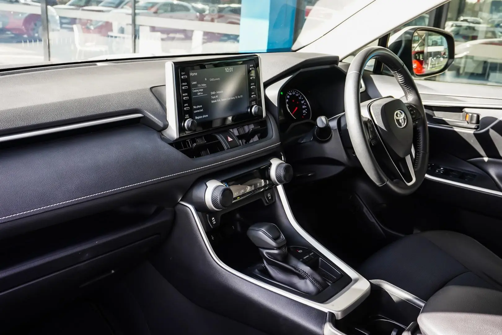 2022 Toyota RAV4 Gallery Image 10