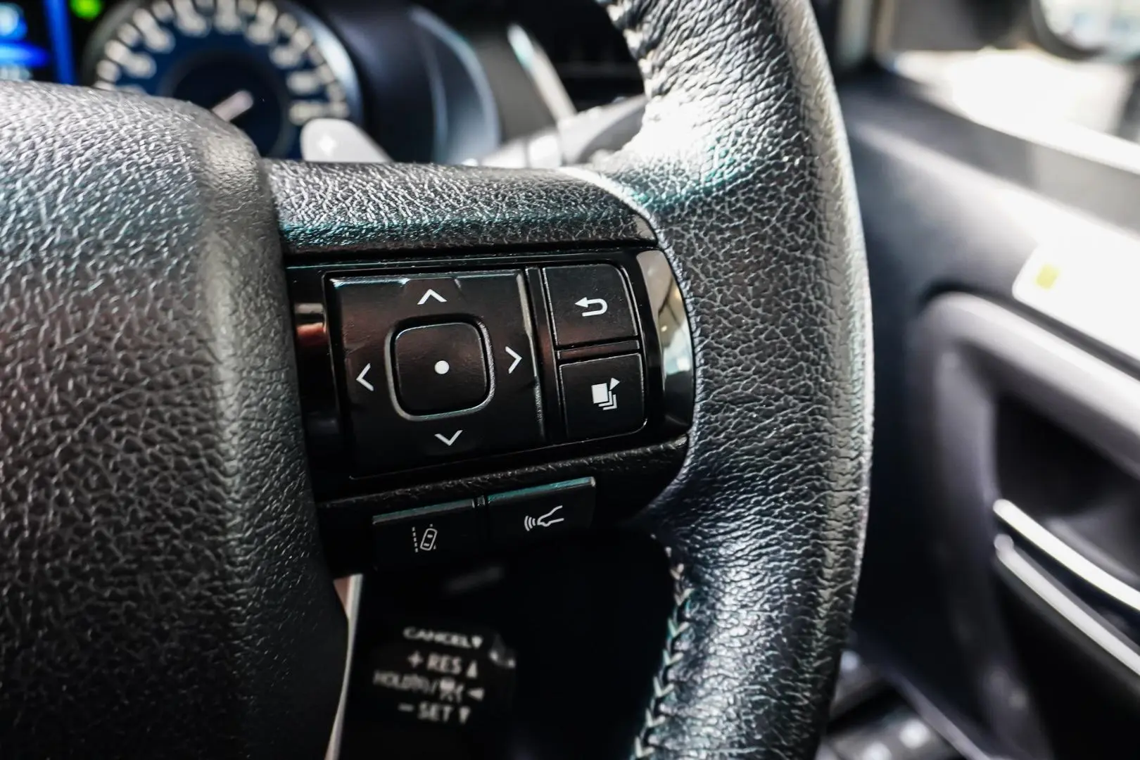 2022 Toyota Fortuner Gallery Image 21
