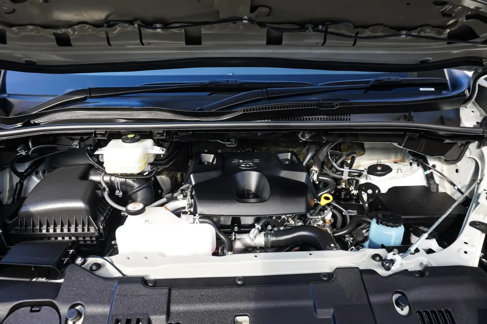 2024 Toyota Hiace Gallery Image 22