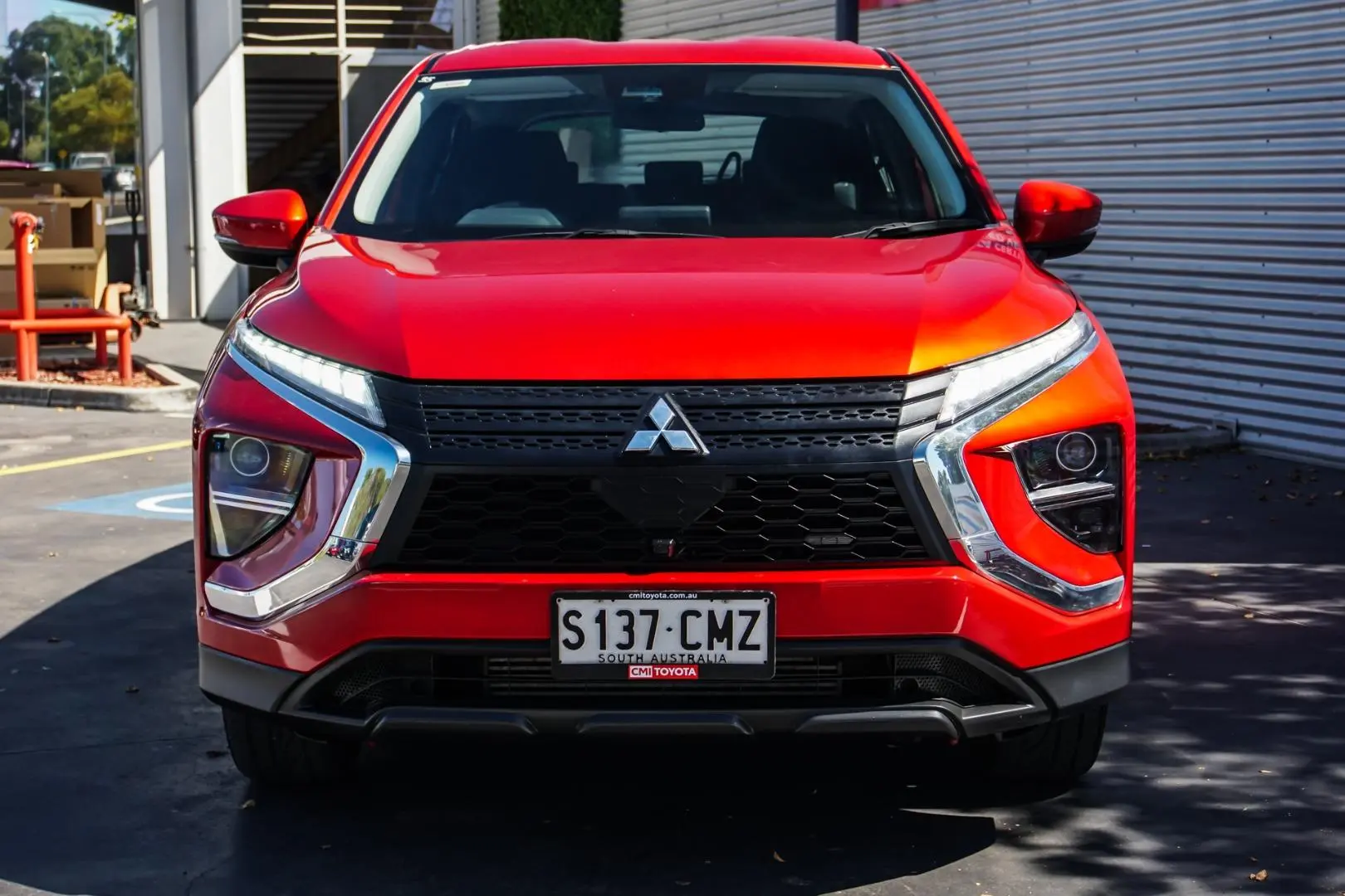 2022 Mitsubishi Eclipse Cross Gallery Image 4