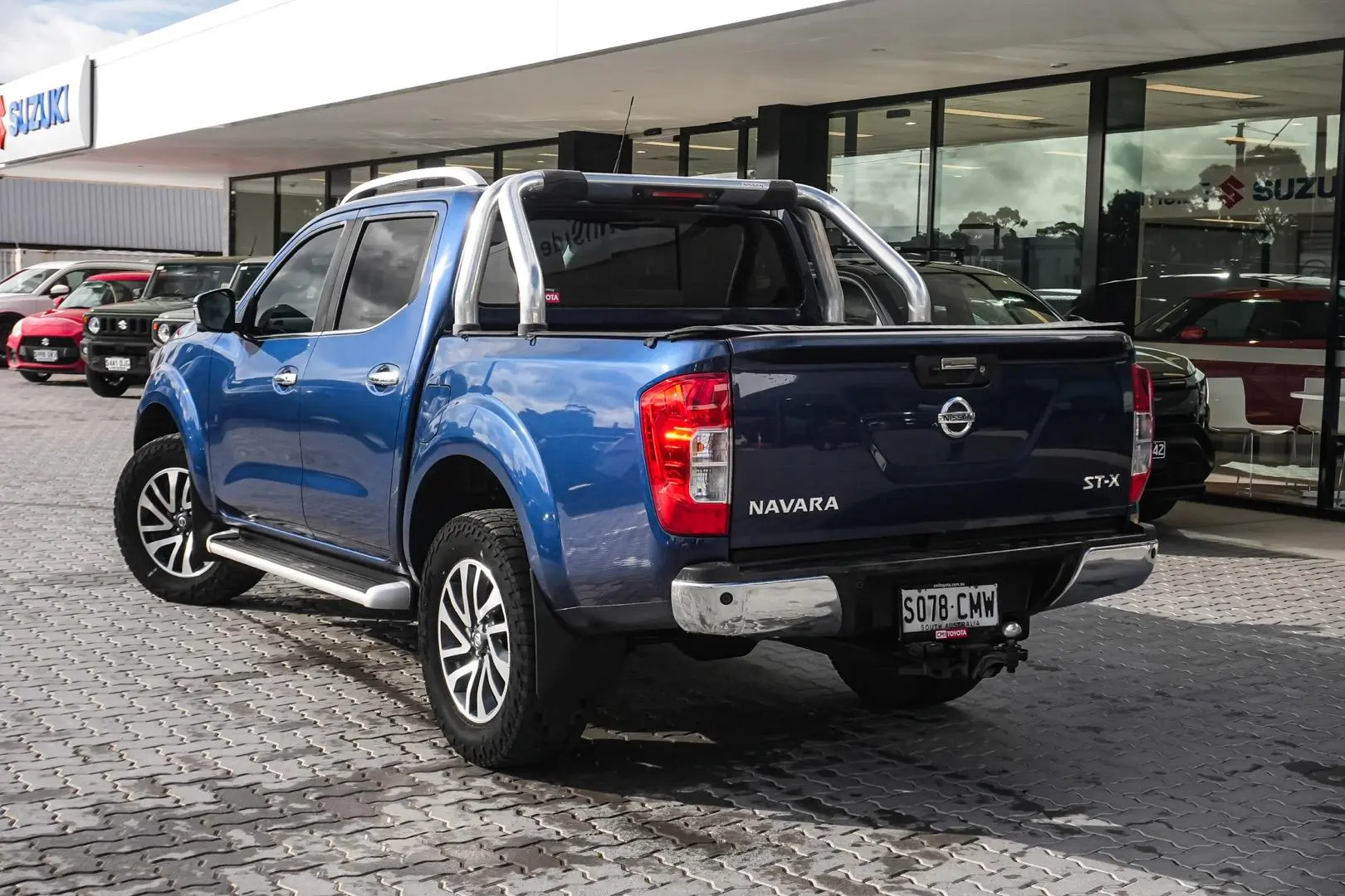 2019 Nissan Navara Gallery Image 3