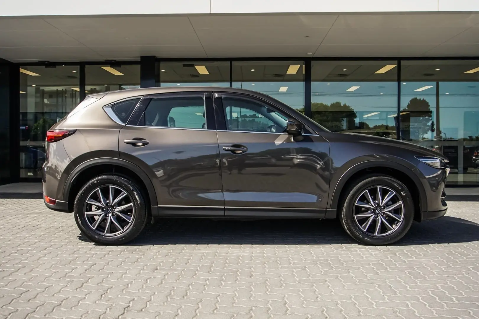 2019 Mazda CX-5 Image 3