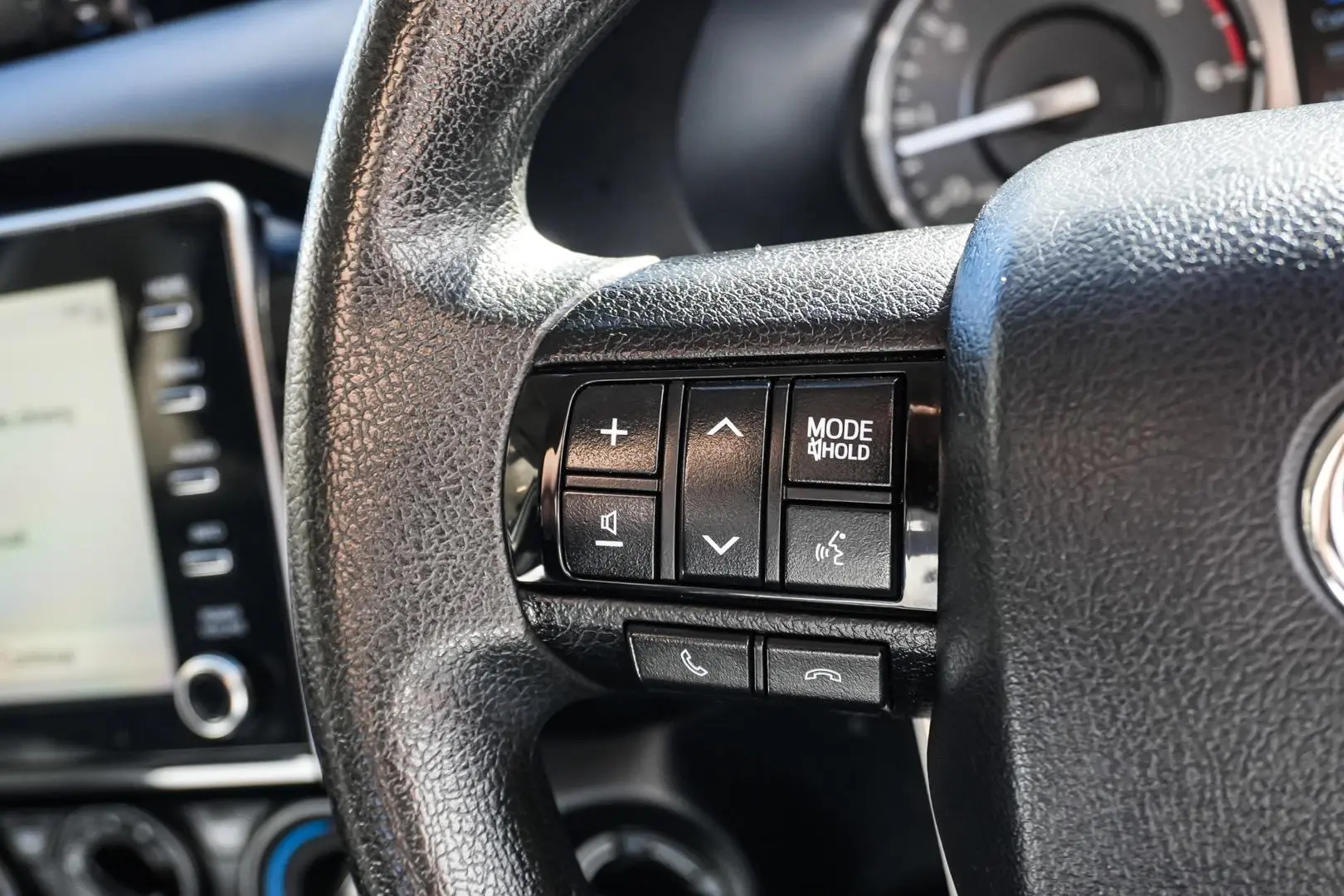 2021 Toyota Hilux Gallery Image 18