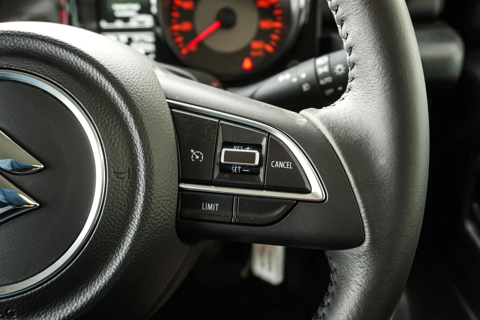 2024 Suzuki Jimny Gallery Image 18