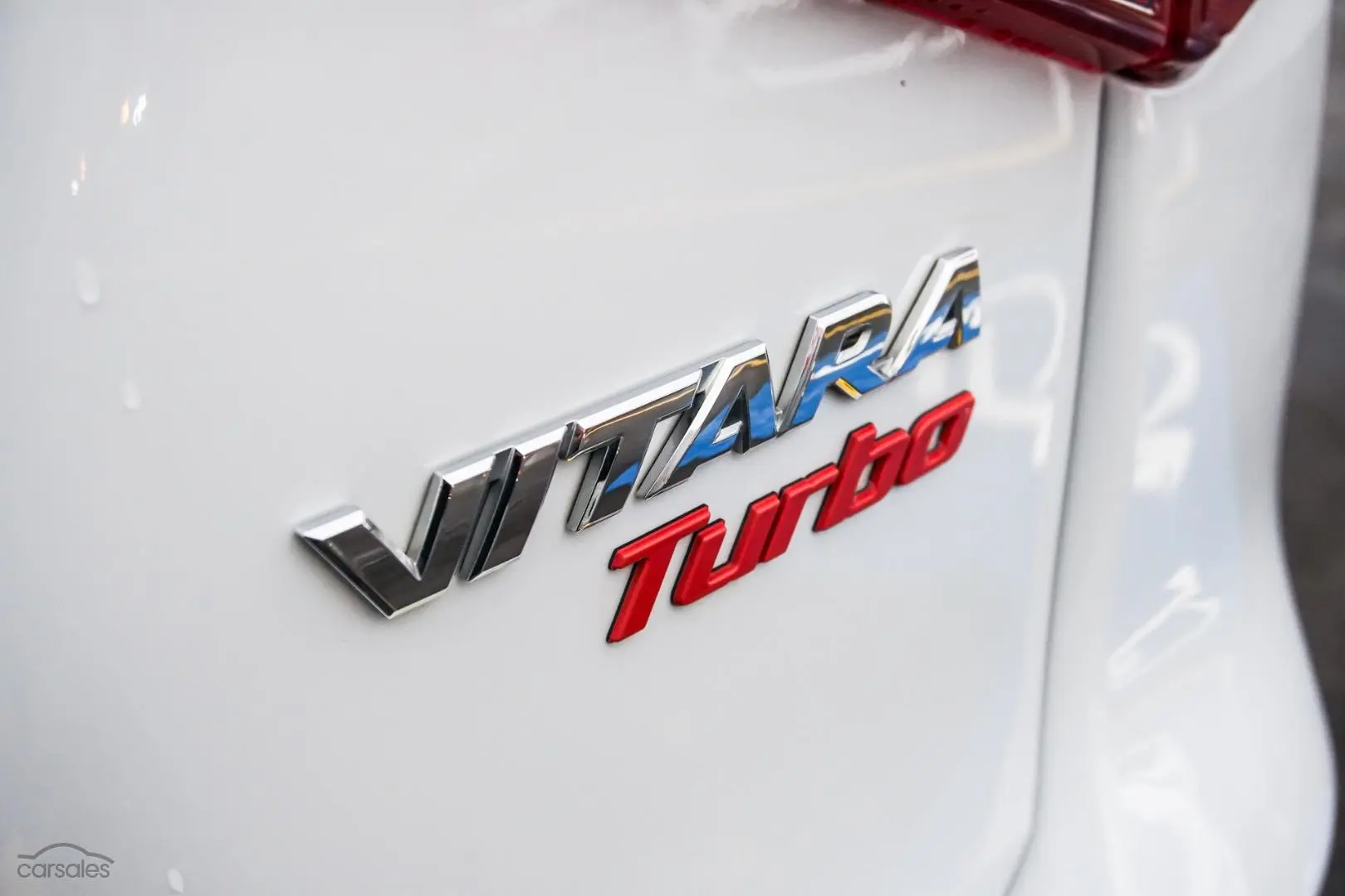 2022 Suzuki Vitara Image 13