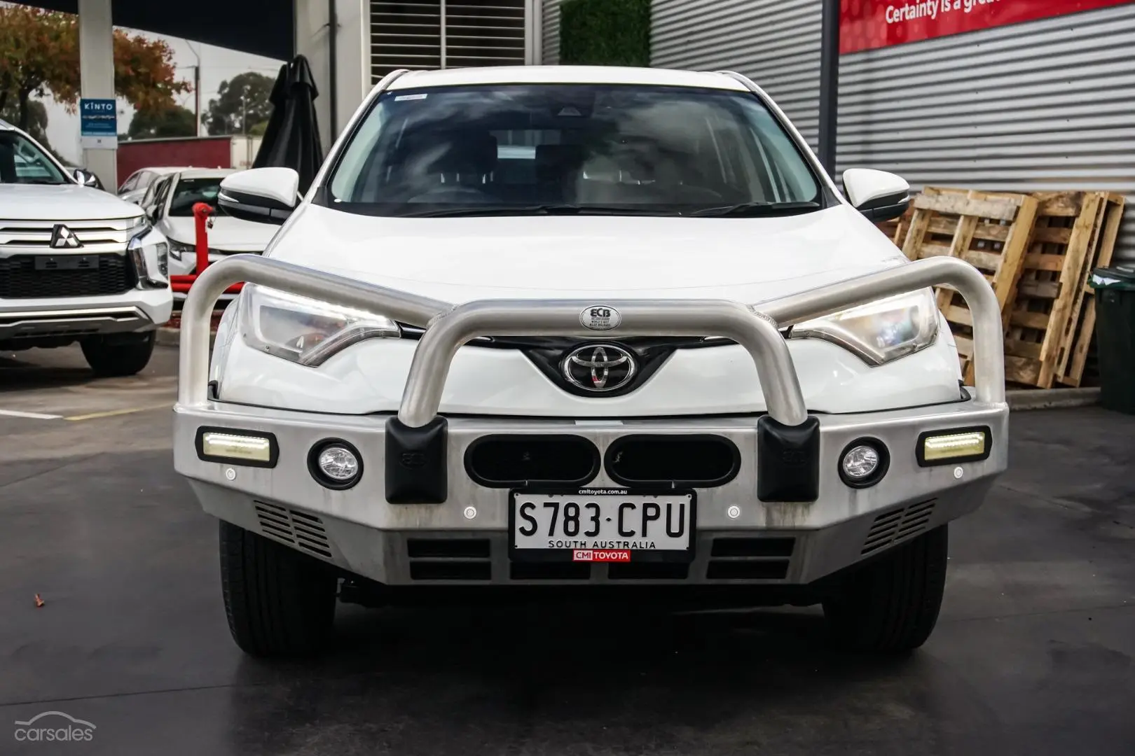 2018 Toyota RAV4 Image 4