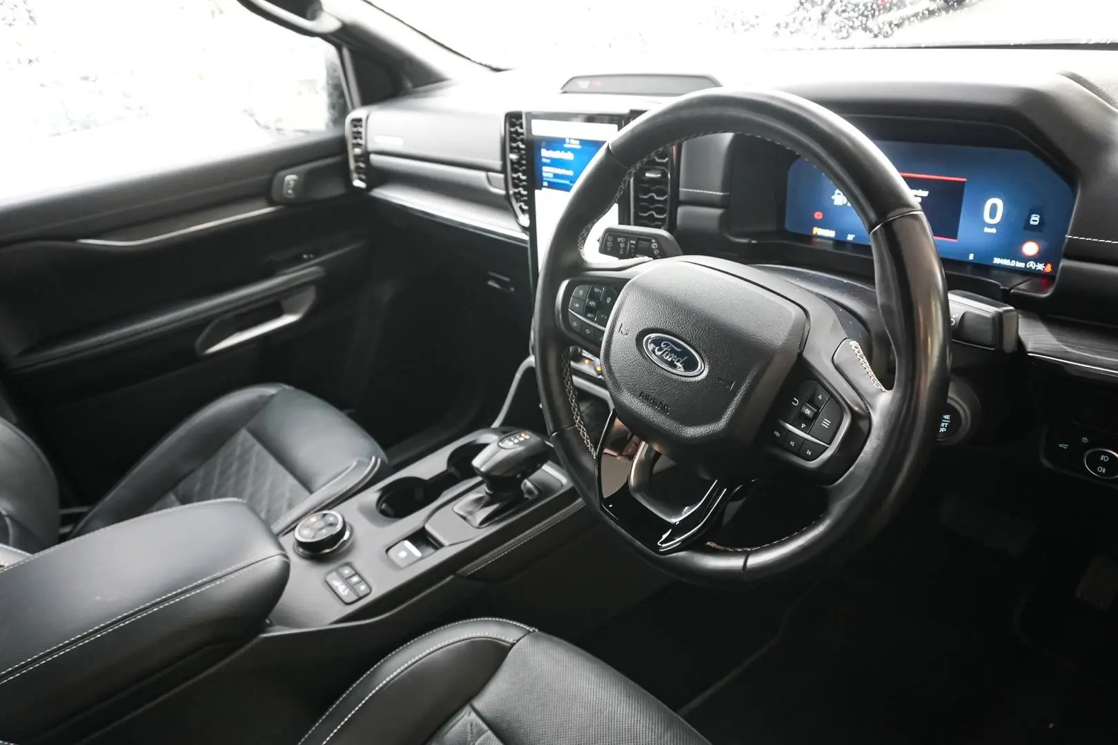 2024 Ford Everest Gallery Image 15