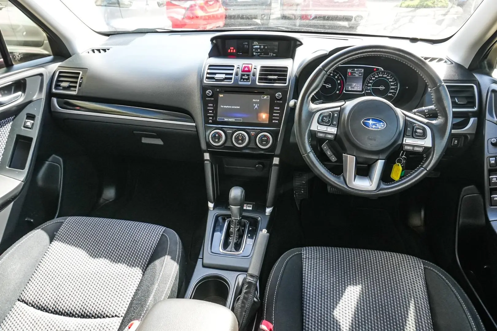 2017 Subaru Forester Gallery Image 9