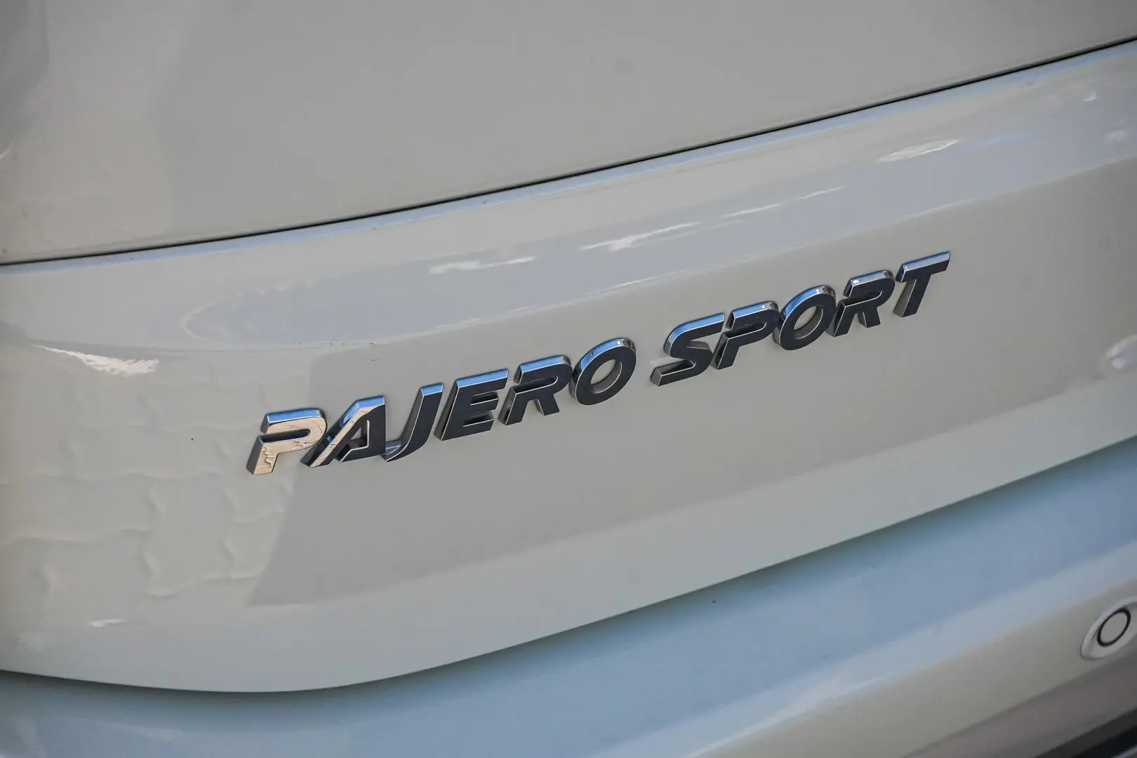 2020 Mitsubishi Pajero Sport Gallery Image 15