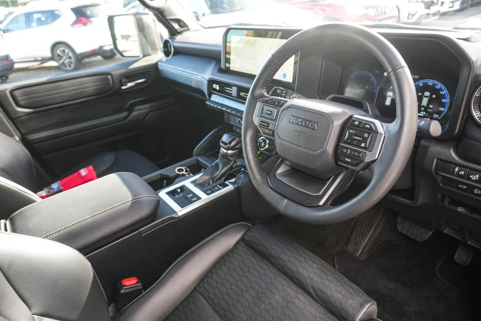 2024 Toyota Landcruiser Prado Gallery Image 7
