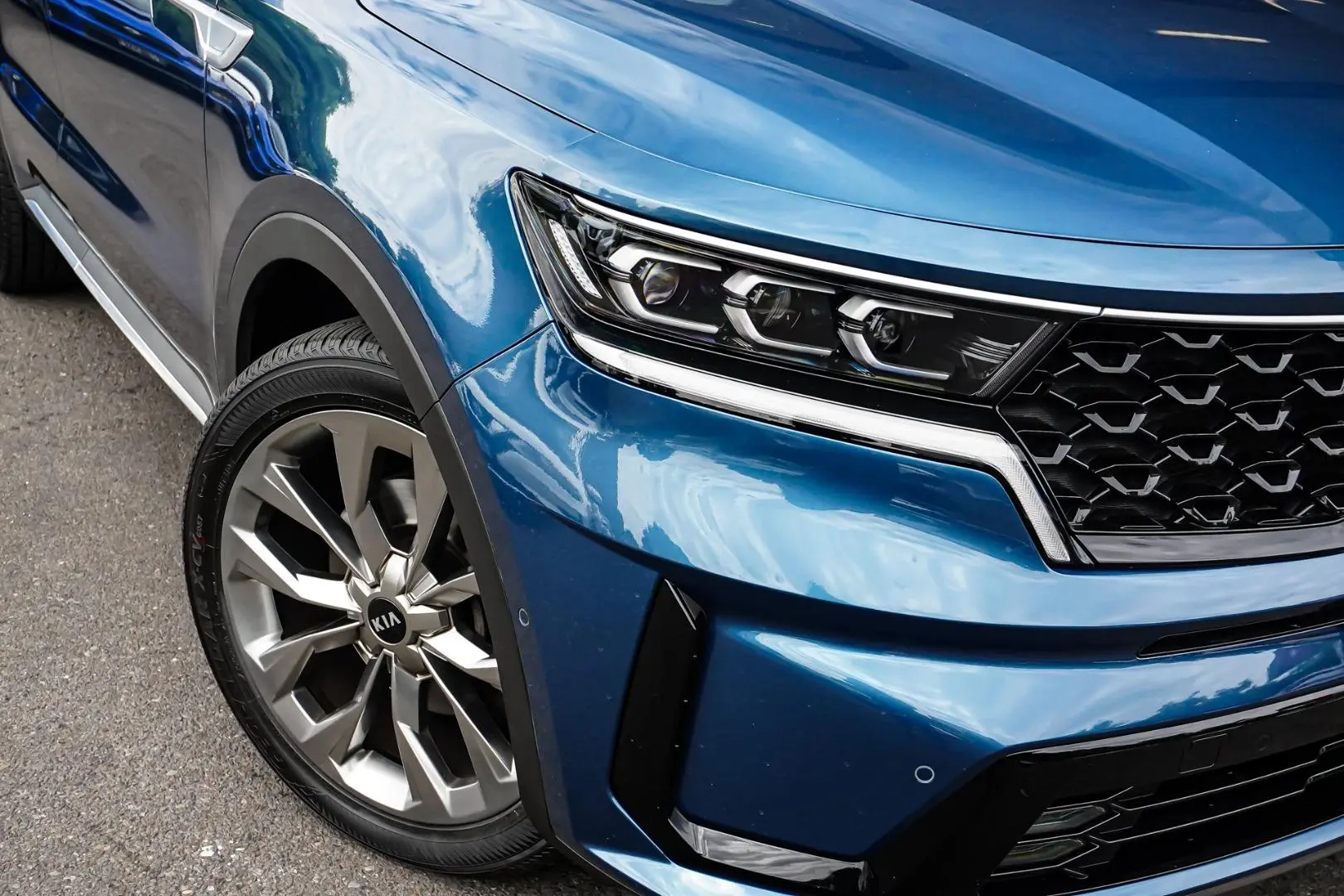 2020 Kia Sorento Gallery Image 13