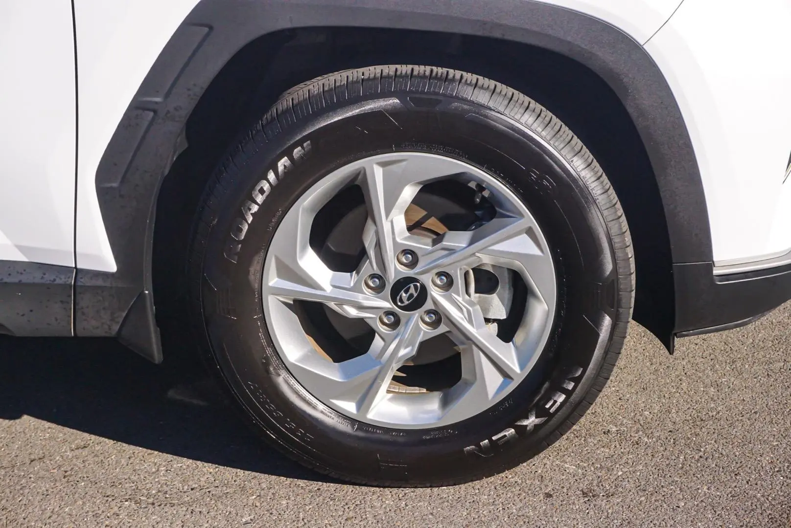 2023 Hyundai Tucson Gallery Image 12