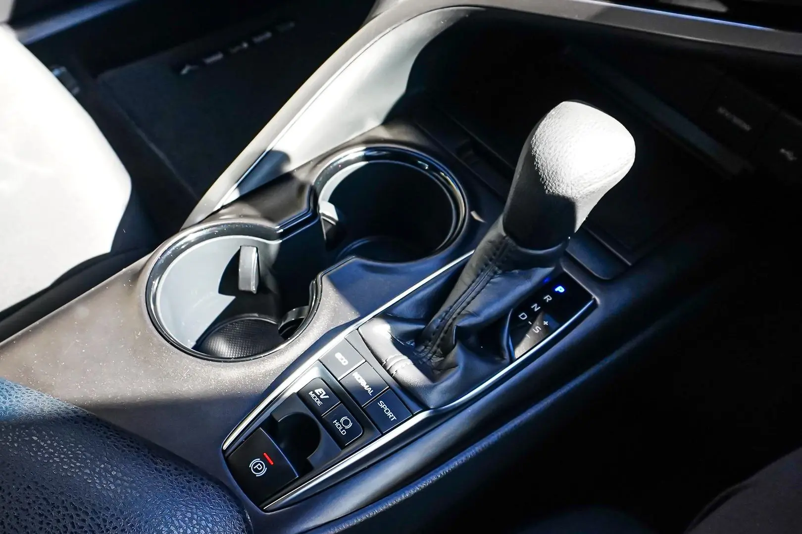 2024 Toyota Camry Gallery Image 16