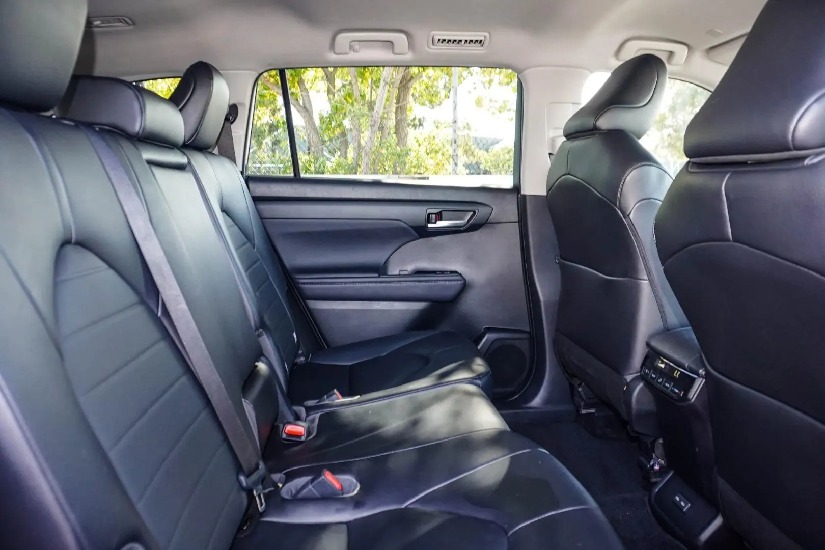 2023 Toyota Kluger Gallery Image 8