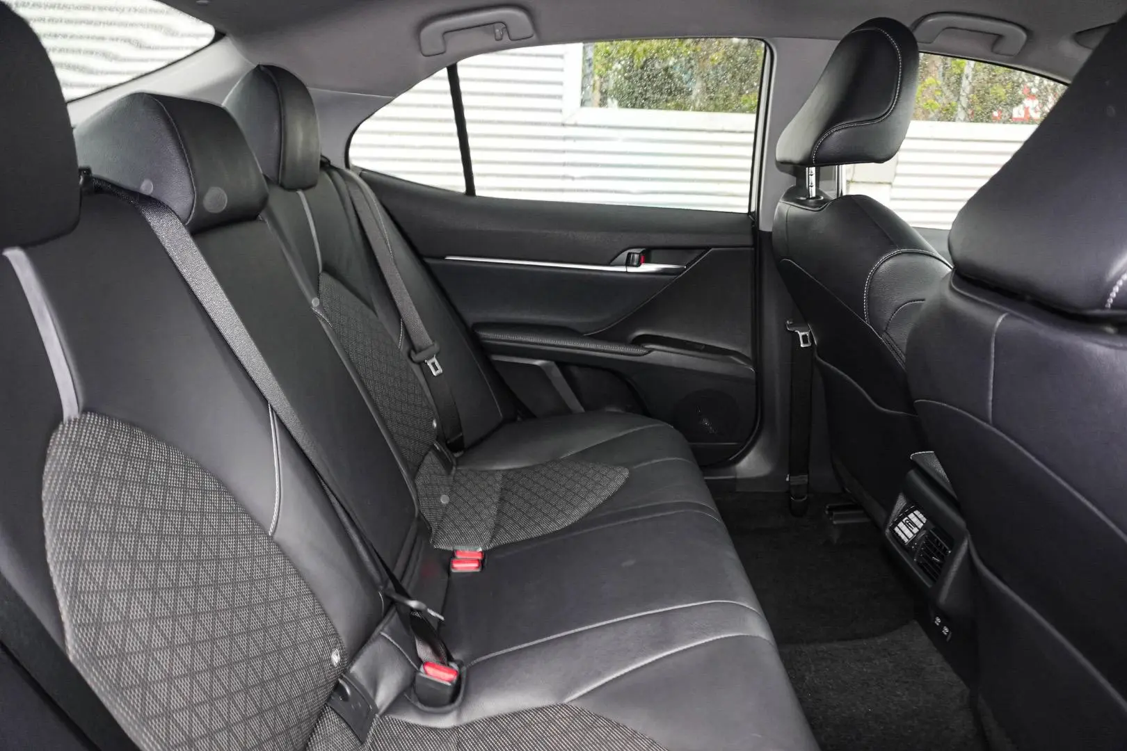 2022 Toyota Camry Gallery Image 15