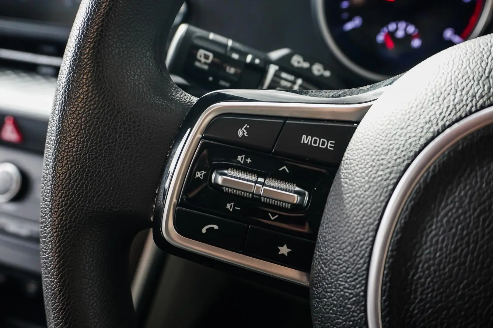 2022 Kia Carnival Gallery Image 20