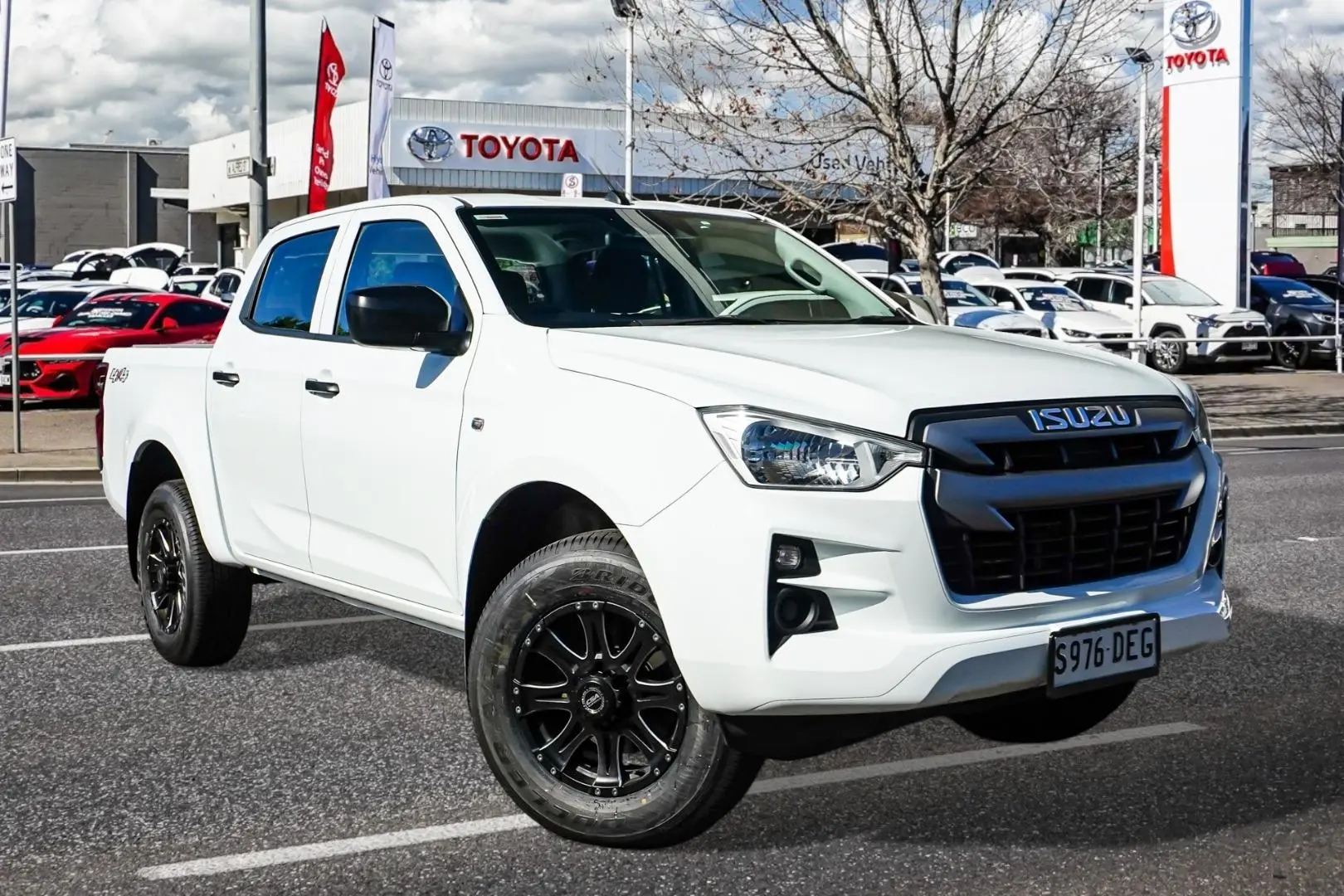2020 Isuzu D-MAX Image