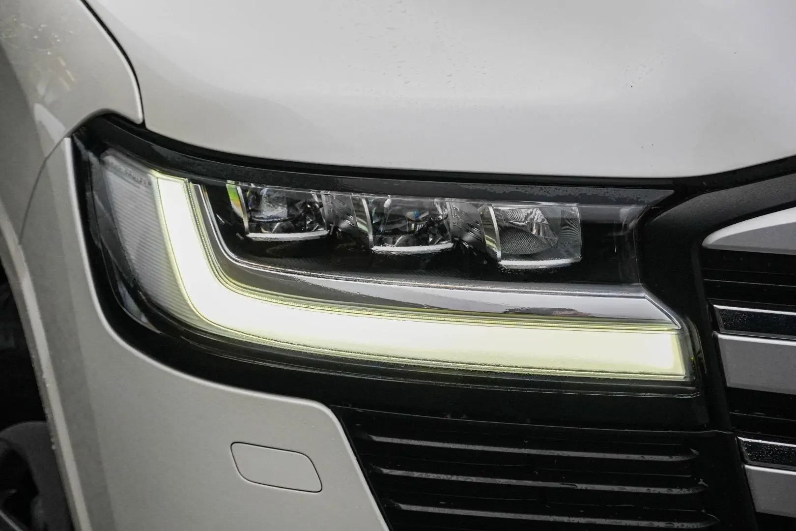 2023 Toyota Landcruiser Gallery Image 12
